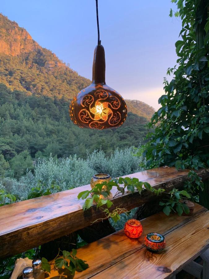 Bamboo Bungalow With Sea View In Kabak Bay, Oeluedeniz Фетхіє Екстер'єр фото