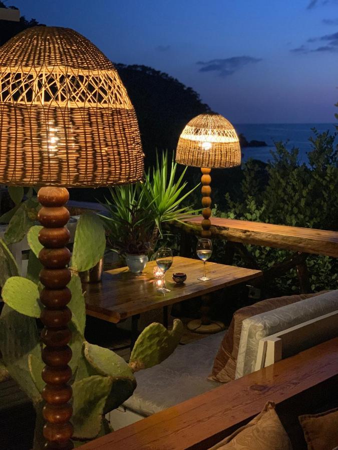 Bamboo Bungalow With Sea View In Kabak Bay, Oeluedeniz Фетхіє Екстер'єр фото